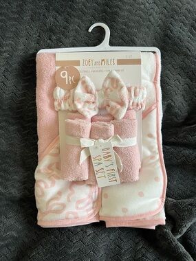 New Zoey and Miles Baby Spa Set - Pink and White 9pc